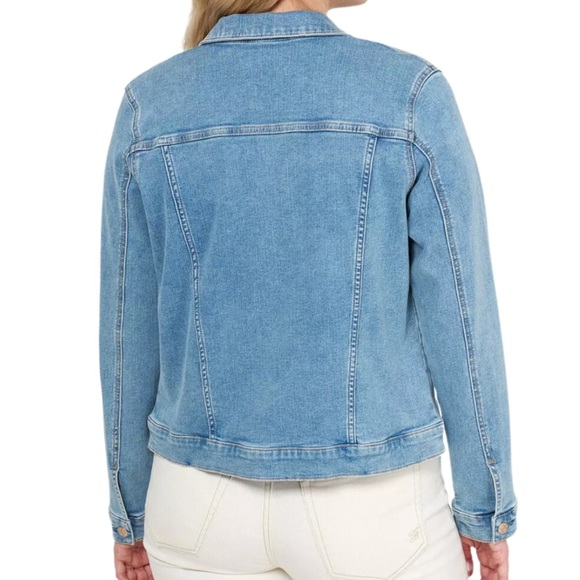 New with Tag Seven Ladies Wembley Wash Blue Button Down Modern Denim Jean Jacket - Picture 2 of 16